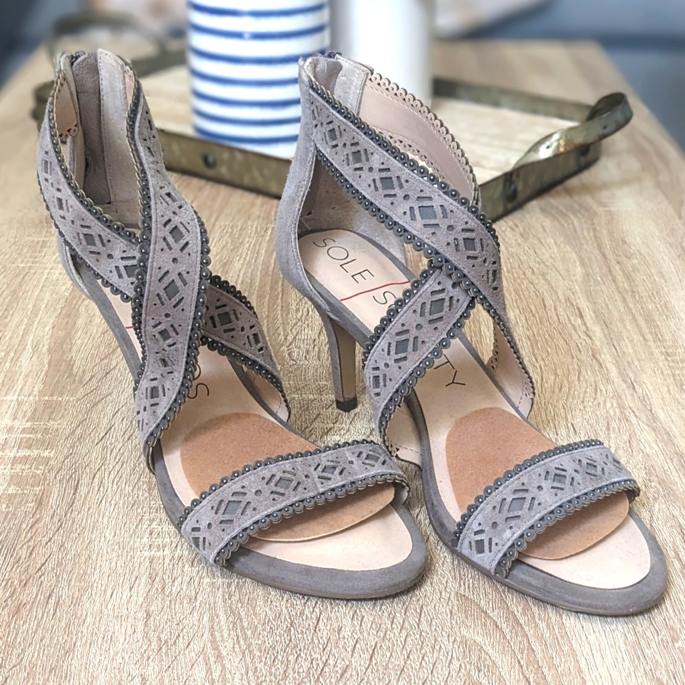3/$10 Sole Society Suede Gray Venus Sandal